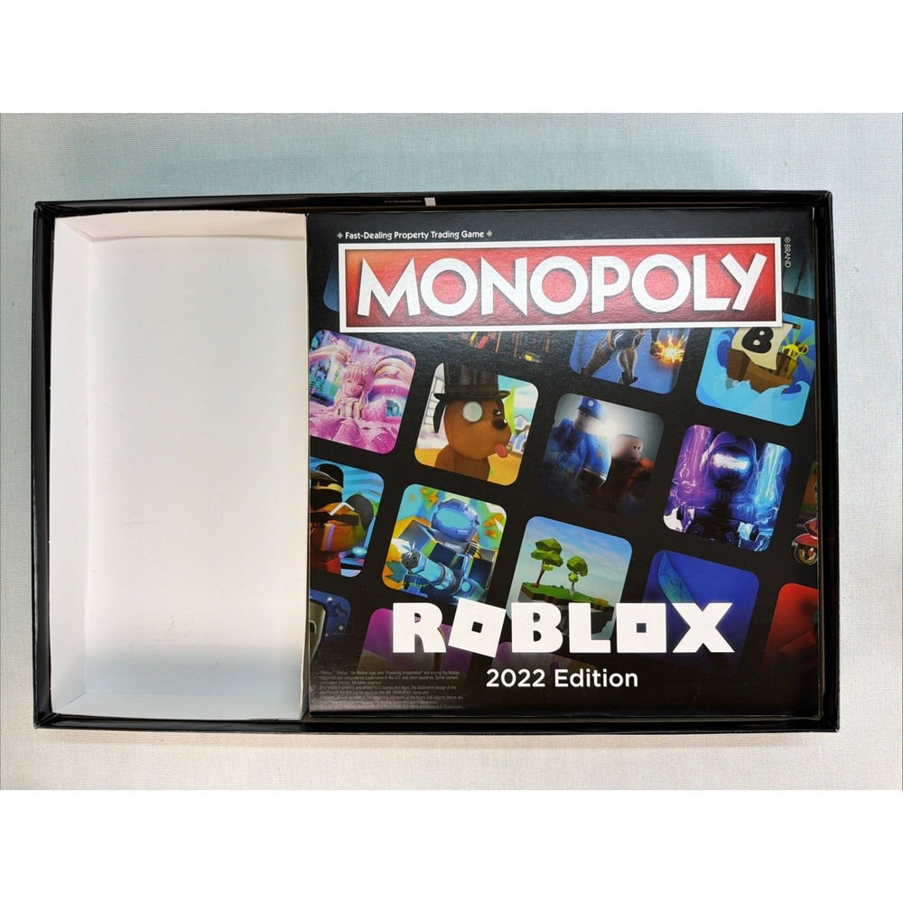 Monopoly ROBLOX 2022 Edition Board Game Missing 4 Tokens Hasbro Gaming - Picture 11 of 16